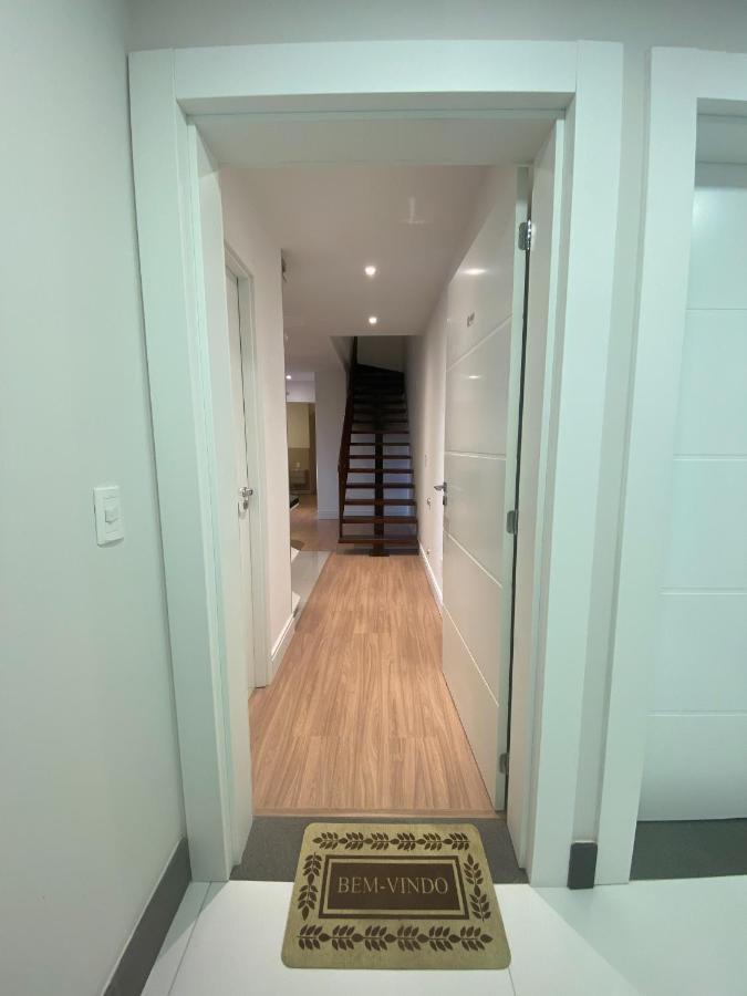 Duplex Novo, Com 02 Suites, Para 06 Pessoas, E 02 Vagas De Garagem カネラ エクステリア 写真